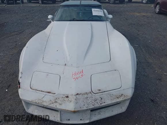 1982 Chevrolet Corvette with VIN 1G1AY8780C5106178, listed as a IAAI auction lot 42410144 with 124,660 mi miles and . Bid and sale history available at DreamBid. Image 10.