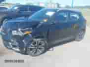 2020 Nissan Kicks SR z VIN 3N1CP5DVXLL561537, wystawiony jako IAAI lot #43079223 z przebiegiem 36 118 mil mil oraz . Historia ofert i sprzedaży dostępna na DreamBid. Obrazek 18.