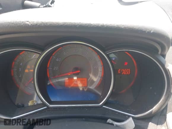 2009 Nissan Murano S with VIN JN8AZ18W09W137138, listed as a IAAI auction lot 42516758 with 214,225 mi miles and . Bid and sale history available at DreamBid. Image 7.