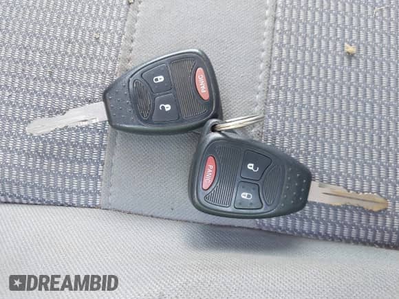 2007 Dodge 2500 SLT с VIN 3D7KS28A97G797243, выставлен на аукционе IAAI как лот 42612288 с пробегом 165 873 миль миль и . История ставок и продаж доступна на DreamBid. Изображение 11.