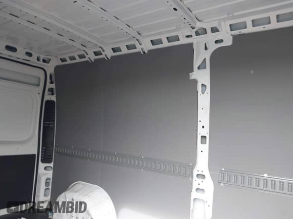 2023 Ram ProMaster Cargo с VIN 3C6LRVDG8PE559876, выставлен на аукционе IAAI как лот 42649354 с пробегом 44 553 миль миль и . История ставок и продаж доступна на DreamBid. Изображение 8.