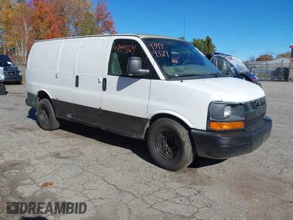 2012 Chevrolet Express Cargo с VIN 1GCWGFCAXC1127673, выставлен на аукционе IAAI как лот 43499329 с пробегом 279 247 миль миль и . История ставок и продаж доступна на DreamBid. Изображение 1.