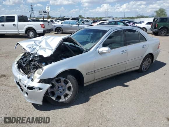 2006 Mercedes-Benz C 280 Luxury z VIN WDBRF54H66A850834, wystawiony jako Copart lot #80731255 z przebiegiem 109 573 mil mil oraz Szkoda całkowita • Salvage title. Historia ofert i sprzedaży dostępna na DreamBid. Obrazek 1.