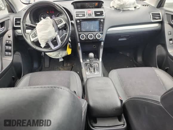 2018 Subaru Forester Premium z VIN JF2SJGEC7JH471763, wystawiony jako Copart lot #59940175 z przebiegiem 119 964 mil mil oraz Szkoda całkowita • Salvage title. Historia ofert i sprzedaży dostępna na DreamBid. Obrazek 8.