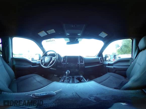 2019 Ford F-150 XLT z VIN 1FTEW1EP0KKD88077, wystawiony jako IAAI lot #43125919 z przebiegiem 80 967 mil mil oraz . Historia ofert i sprzedaży dostępna na DreamBid. Obrazek 18.