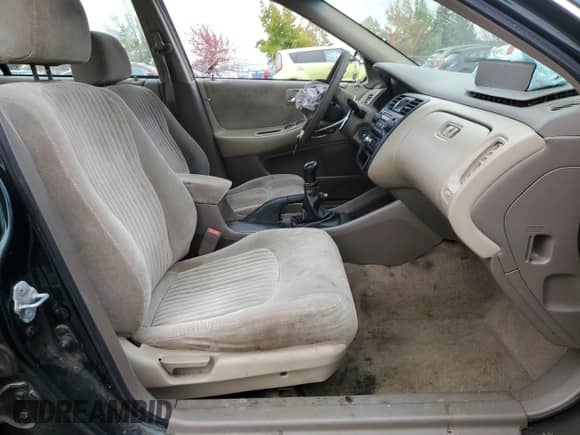 1998 Honda Accord LX with VIN 1HGCG5544WA180637, listed as a Copart auction lot 82227645 with 222,554 mi miles and Salvage title. Bid and sale history available at DreamBid. Image 7.