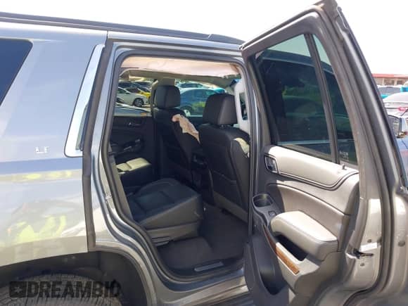 2019 Chevrolet Tahoe LT с VIN 1GNSCBKC2KR386512, выставлен на аукционе IAAI как лот 42897811 с пробегом 34 907 миль миль и . История ставок и продаж доступна на DreamBid. Изображение 8.