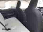 2015 Toyota Prius One z VIN JTDKDTB38F1576685, wystawiony jako IAAI lot #43028634 z przebiegiem 153 700 mil mil oraz . Historia ofert i sprzedaży dostępna na DreamBid. Obrazek 8.