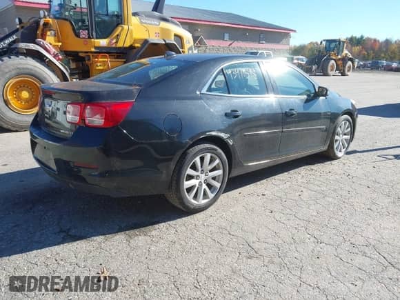 2014 Chevrolet Malibu LT with VIN 1G11E5SLXEF244679, listed as a IAAI auction lot 43471598 with 97,967 mi miles and . Bid and sale history available at DreamBid. Image 4.