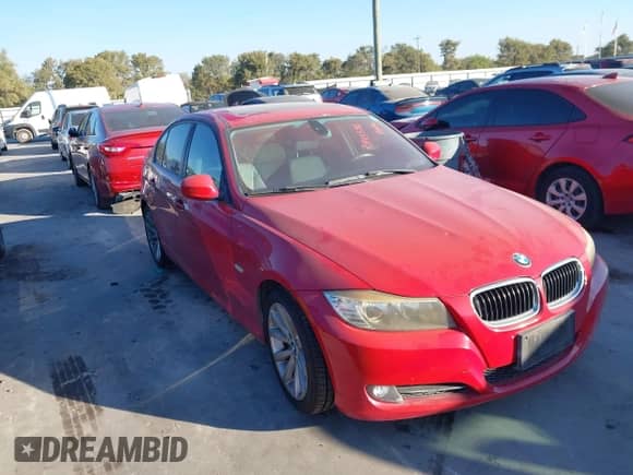 2011 BMW 3 Series 328i с VIN WBAPH7C52BE676640, выставлен на аукционе IAAI как лот 43443586 с пробегом 93 182 миль миль и . История ставок и продаж доступна на DreamBid. Изображение 1.