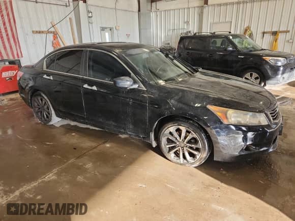 2009 Honda Accord EX-L with VIN 1HGCP368X9A015380, listed as a Copart auction lot 85553725 with 96,927 mi miles and Clean title. Bid and sale history available at DreamBid. Image 4.