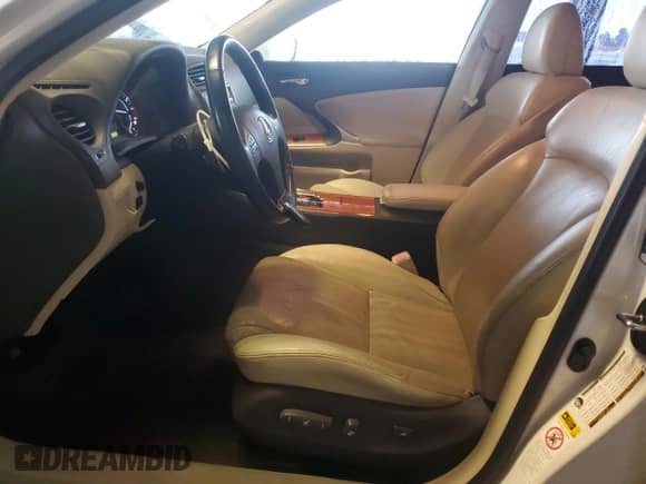 2009 Lexus IS 250 с VIN JTHBK262692084672, выставлен на аукционе Copart как лот 86324385 с пробегом 79 330 миль миль и Списание • Salvage title. История ставок и продаж доступна на DreamBid. Изображение 7.