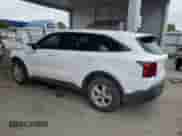 2023 Kia Sorento LX z VIN 5XYRG4LC7PG176354, wystawiony jako Copart lot #65043975 z przebiegiem 60 922 mil mil oraz Nie do naprawy • Non repairable. Historia ofert i sprzedaży dostępna na DreamBid. Obrazek 2.