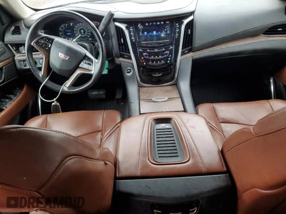 2020 Cadillac Escalade ESV Premium Luxury с VIN 1GYS4JKJ5LR216090, выставлен на аукционе Copart как лот 60705555 с пробегом 59 745 миль миль и Списание • Salvage title. История ставок и продаж доступна на DreamBid. Изображение 8.