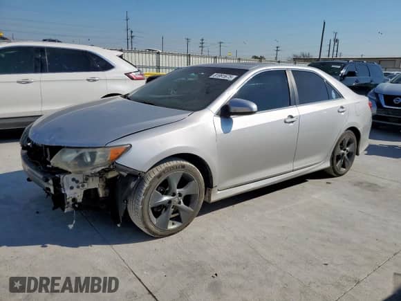 2012 Toyota Camry XLE с VIN 4T1BK1FK8CU018398, выставлен на аукционе Copart как лот 81991675 с пробегом 210 231 миль миль и Списание • Salvage title. История ставок и продаж доступна на DreamBid. Изображение 1.