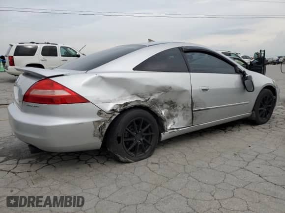 2004 Honda Accord EX with VIN 1HGCM72524A008329, listed as a Copart auction lot 60097485 with 147,418 mi miles and Salvage title. Bid and sale history available at DreamBid. Image 3.