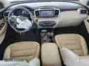 2020 Kia Sorento EX z VIN 5XYPH4A51LG655825, wystawiony jako Copart lot #66631235 z przebiegiem 100 130 mil mil oraz Szkoda całkowita • Salvage title. Historia ofert i sprzedaży dostępna na DreamBid. Obrazek 8.