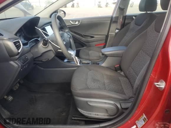 2019 Hyundai Ioniq Blue с VIN KMHC65LC6KU179604, выставлен на аукционе Copart как лот 80121275 с пробегом 136 625 миль миль и Чистый • Clean title. История ставок и продаж доступна на DreamBid. Изображение 7.