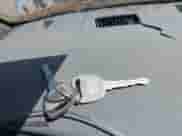 1994 Dodge 1500 z VIN 1B7HC16Z3RS695212, wystawiony jako IAAI lot #41933872 z przebiegiem 131 443 mil mil oraz . Historia ofert i sprzedaży dostępna na DreamBid. Obrazek 11.