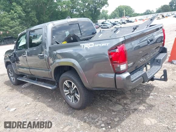 2019 Toyota Tacoma SR5 с VIN 3TMAZ5CN5KM095489, выставлен на аукционе IAAI как лот 42634067 с пробегом 37 078 миль миль и . История ставок и продаж доступна на DreamBid. Изображение 3.