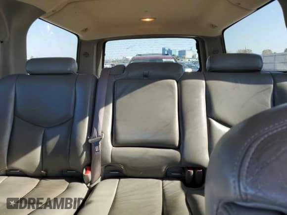 2006 Chevrolet Suburban LS with VIN 1GNFK16Z36J142630, listed as a Copart auction lot 74815584 with 247,445 mi miles and Clean title. Bid and sale history available at DreamBid. Image 10.