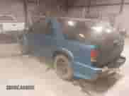 2001 Chevrolet Blazer LS with VIN 1GNCS18W71K228533, listed as a IAAI auction lot 43284905 with Not provided miles and . Bid and sale history available at DreamBid. Image 3.