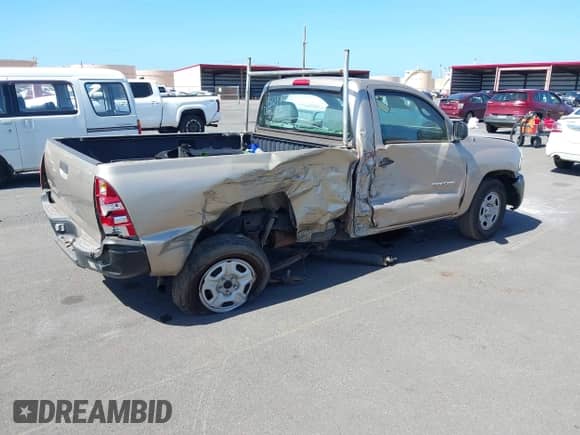 2006 Toyota Tacoma с VIN 5TENX22N06Z310602, выставлен на аукционе IAAI как лот 42956690 с пробегом 117 878 миль миль и . История ставок и продаж доступна на DreamBid. Изображение 4.