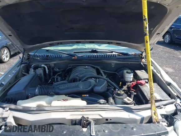 2006 Ford Explorer XLT z VIN 1FMEU73846ZA14049, wystawiony jako IAAI lot #42712449 z przebiegiem 177 760 mil mil oraz . Historia ofert i sprzedaży dostępna na DreamBid. Obrazek 10.