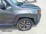 2017 Jeep Renegade Latitude с VIN ZACCJABB0HPG33280, выставлен на аукционе IAAI как лот 42525804 с пробегом 134 738 миль миль и . История ставок и продаж доступна на DreamBid. Изображение 6.
