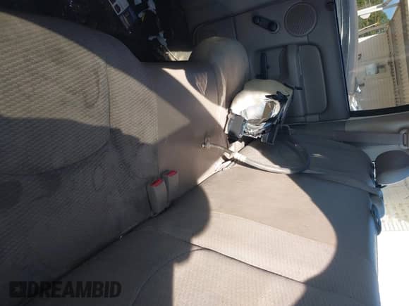 2005 Dodge 1500 SLT с VIN 1D7HU18N35S213698, выставлен на аукционе IAAI как лот 43468291 с пробегом Не указан миль и . История ставок и продаж доступна на DreamBid. Изображение 8.