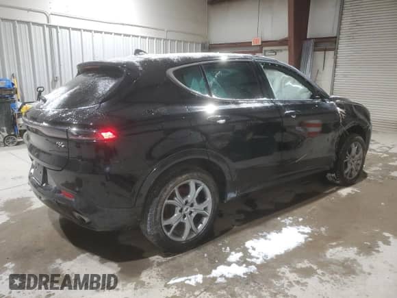 2024 Dodge Hornet R/T z VIN ZACPDFCW6R3A15395, wystawiony jako Copart lot #86581544 z przebiegiem Nie podano mil oraz Szkoda całkowita • Salvage title. Historia ofert i sprzedaży dostępna na DreamBid. Obrazek 3.