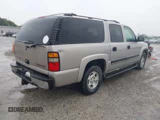 2005 Chevrolet Suburban LT с VIN 3GNEC16Z15G187297, выставлен на аукционе IAAI как лот 43233216 с пробегом 268 376 миль миль и . История ставок и продаж доступна на DreamBid. Изображение 4.