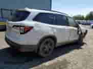 2022 Honda Pilot Black Edition z VIN 5FNYF6H73NB061888, wystawiony jako Copart lot #57915135 z przebiegiem Nie podano mil oraz Szkoda całkowita • Salvage title. Historia ofert i sprzedaży dostępna na DreamBid. Obrazek 3.