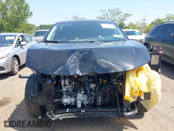 2025 Nissan Murano SV with VIN 5N1AZ3BS7SC127237, listed as a IAAI auction lot 42923855 with 1,367 mi miles and . Bid and sale history available at DreamBid. Image 6.