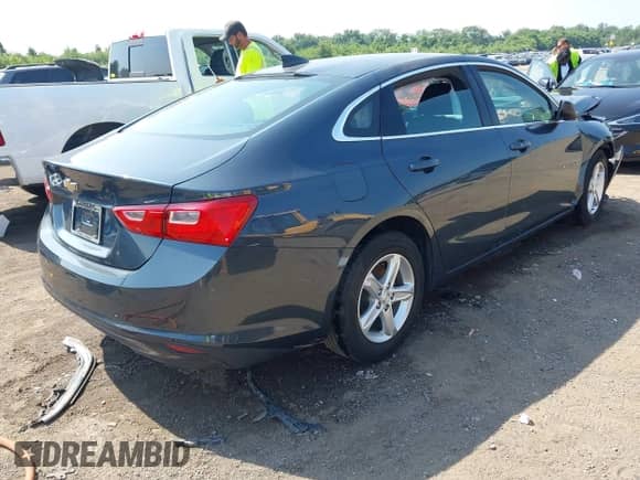 2021 Chevrolet Malibu LS z VIN 1G1ZC5ST6MF002799, wystawiony jako IAAI lot #42812608 z przebiegiem 113 332 mil mil oraz . Historia ofert i sprzedaży dostępna na DreamBid. Obrazek 4.