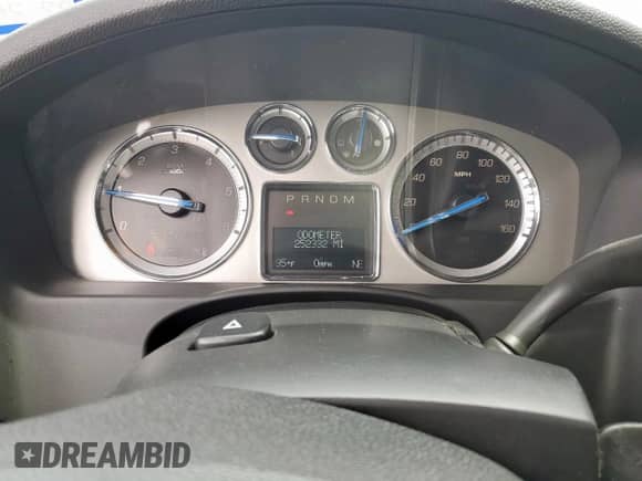 2011 Cadillac Escalade EXT Luxury with VIN 3GYT4MEF6BG295992, listed as a Copart auction lot 67802665 with 252,332 mi miles and Clean title. Bid and sale history available at DreamBid. Image 9.