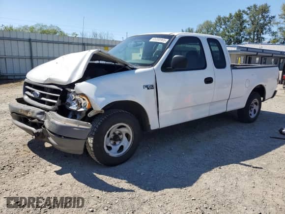2004 Ford F-150 XL z VIN 2FTRX17294CA57005, wystawiony jako Copart lot #65088965 z przebiegiem Nie podano mil oraz Szkoda całkowita • Salvage title. Historia ofert i sprzedaży dostępna na DreamBid. Obrazek 1.
