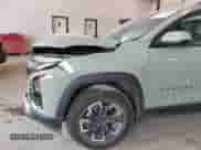 2025 Chevrolet Equinox AWD ACTIV z VIN 3GNAXSEG9SL133984, wystawiony jako IAAI lot #42400081 z przebiegiem 4 720 mil mil oraz . Historia ofert i sprzedaży dostępna na DreamBid. Obrazek 12.