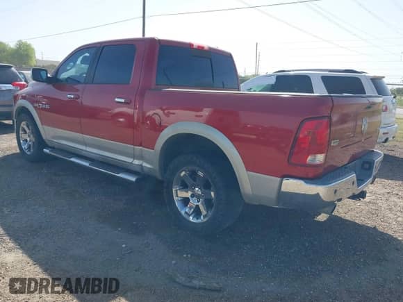 2010 Dodge 1500 SLT z VIN 1D7RV1CT9AS161754, wystawiony jako IAAI lot #41814920 z przebiegiem 160 682 mil mil oraz . Historia ofert i sprzedaży dostępna na DreamBid. Obrazek 3.