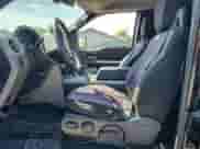 2007 Ford F-150 XL z VIN 1FTPX12V27NA03343, wystawiony jako Copart lot #80905555 z przebiegiem 223 807 mil mil oraz Szkoda całkowita • Salvage title. Historia ofert i sprzedaży dostępna na DreamBid. Obrazek 7.