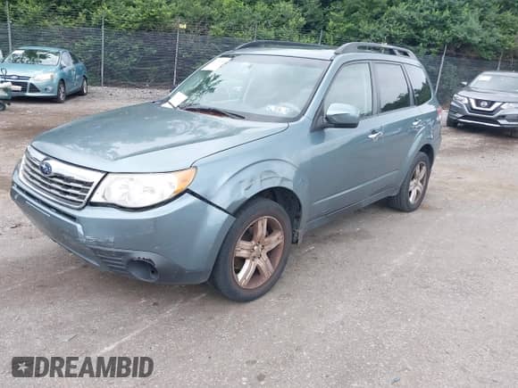 2009 Subaru Forester X with VIN JF2SH63649H734645, listed as a IAAI auction lot 42752138 with 160,389 mi miles and . Bid and sale history available at DreamBid. Image 2.