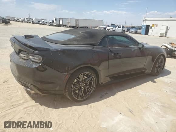 2020 Chevrolet Camaro ZL1 с VIN 1G1FJ3D62L0105059, выставлен на аукционе Copart как лот 69862534 с пробегом Не указан миль и Списание • Salvage title. История ставок и продаж доступна на DreamBid. Изображение 3.