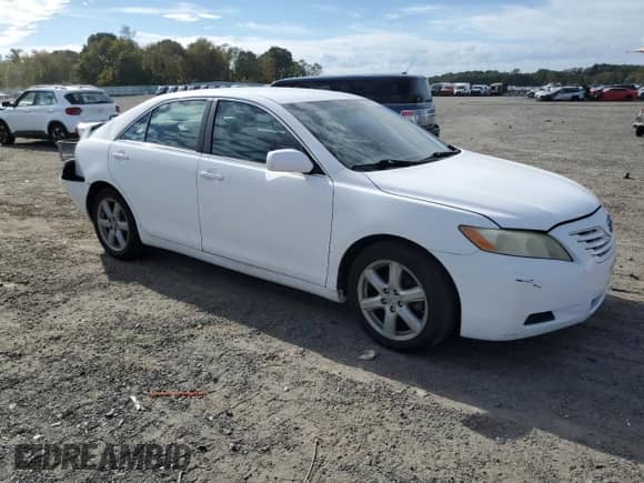 2009 Toyota Camry LE z VIN 4T1BE46KX9U806116, wystawiony jako Copart lot #85261255 z przebiegiem 196 982 mil mil oraz Czysty tytuł • Clean title. Historia ofert i sprzedaży dostępna na DreamBid. Obrazek 4.