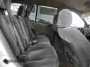 2002 Hyundai Santa Fe GLS с VIN KM8SC73D72U177661, выставлен на аукционе Copart как лот 65093685 с пробегом 16 895 миль миль и Списание • Salvage title. История ставок и продаж доступна на DreamBid. Изображение 11.