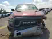 2017 Ram 1500 Rebel z VIN 1C6RR7YT9HS839737, wystawiony jako Copart lot #59256615 z przebiegiem 63 253 mil mil oraz Szkoda całkowita • Salvage title. Historia ofert i sprzedaży dostępna na DreamBid. Obrazek 5.