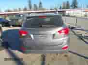 2014 Hyundai Tucson Walking Dead Edition z VIN KM8JUCAG1EU808097, wystawiony jako IAAI lot #41436214 z przebiegiem 114 198 mil mil oraz . Historia ofert i sprzedaży dostępna na DreamBid. Obrazek 16.