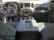 2020 Chevrolet Silverado 1500 Work Truck z VIN 3GCUYAEF7LG190005, wystawiony jako Copart lot #66955155 z przebiegiem 176 014 mil mil oraz Czysty tytuł • Clean title. Historia ofert i sprzedaży dostępna na DreamBid. Obrazek 8.