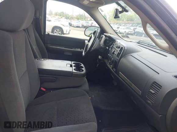 2007 Chevrolet Silverado 1500 LS с VIN 2GCEK13C271652287, выставлен на аукционе IAAI как лот 42392765 с пробегом 203 899 миль миль и . История ставок и продаж доступна на DreamBid. Изображение 5.
