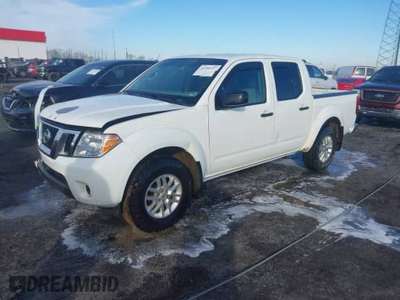 2016 Nissan Frontier S z VIN 1N6AD0EV7GN791926, wystawiony jako IAAI lot #41308257 z przebiegiem 139 253 mil mil oraz . Historia ofert i sprzedaży dostępna na DreamBid. Obrazek 2.