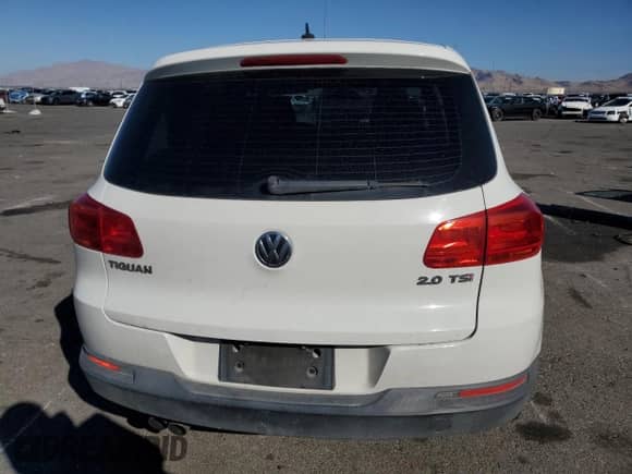 2013 Volkswagen Tiguan SE z VIN WVGAV3AX4DW599521, wystawiony jako Copart lot #49284325 z przebiegiem 123 430 mil mil oraz Czysty tytuł • Clean title. Historia ofert i sprzedaży dostępna na DreamBid. Obrazek 6.